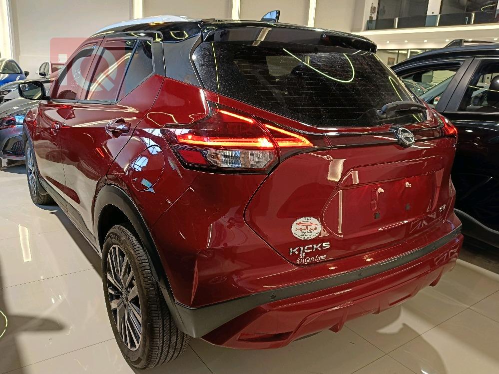 Nissan Kicks